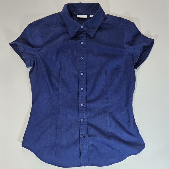 New York & Company Tops - New York & Company Shirt Womens Medium Blue Short Sleeve Button Down Stretch Top